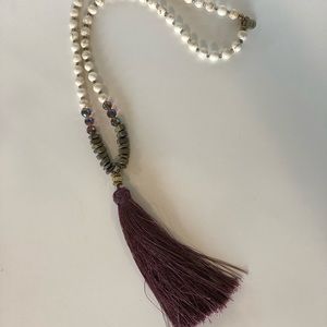Fabulina tassel necklace.